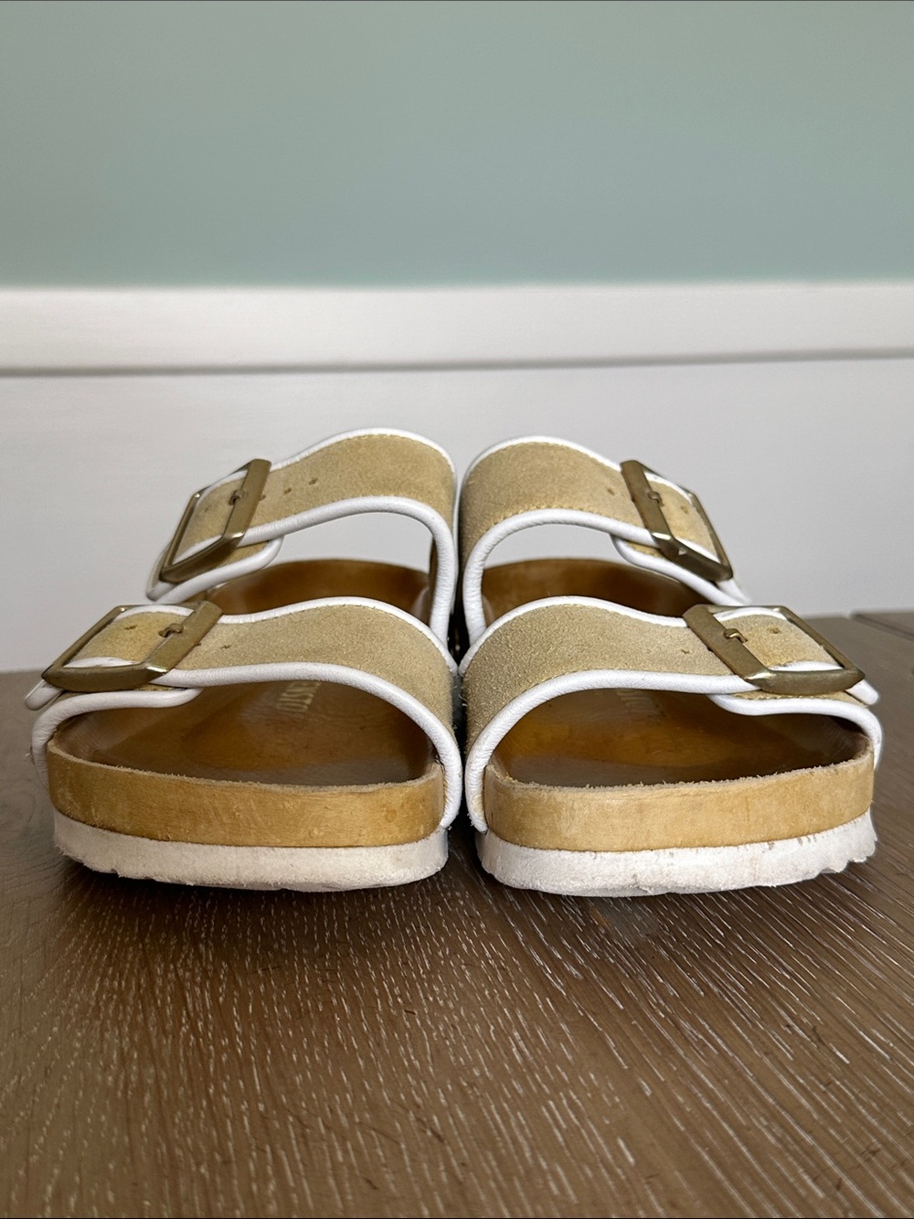 RARE BIRKENSTOCK X IL DOLCE FAR NIENTE
Arizona Yellow Suede Sandals Size 38 - Picture 9 of 17